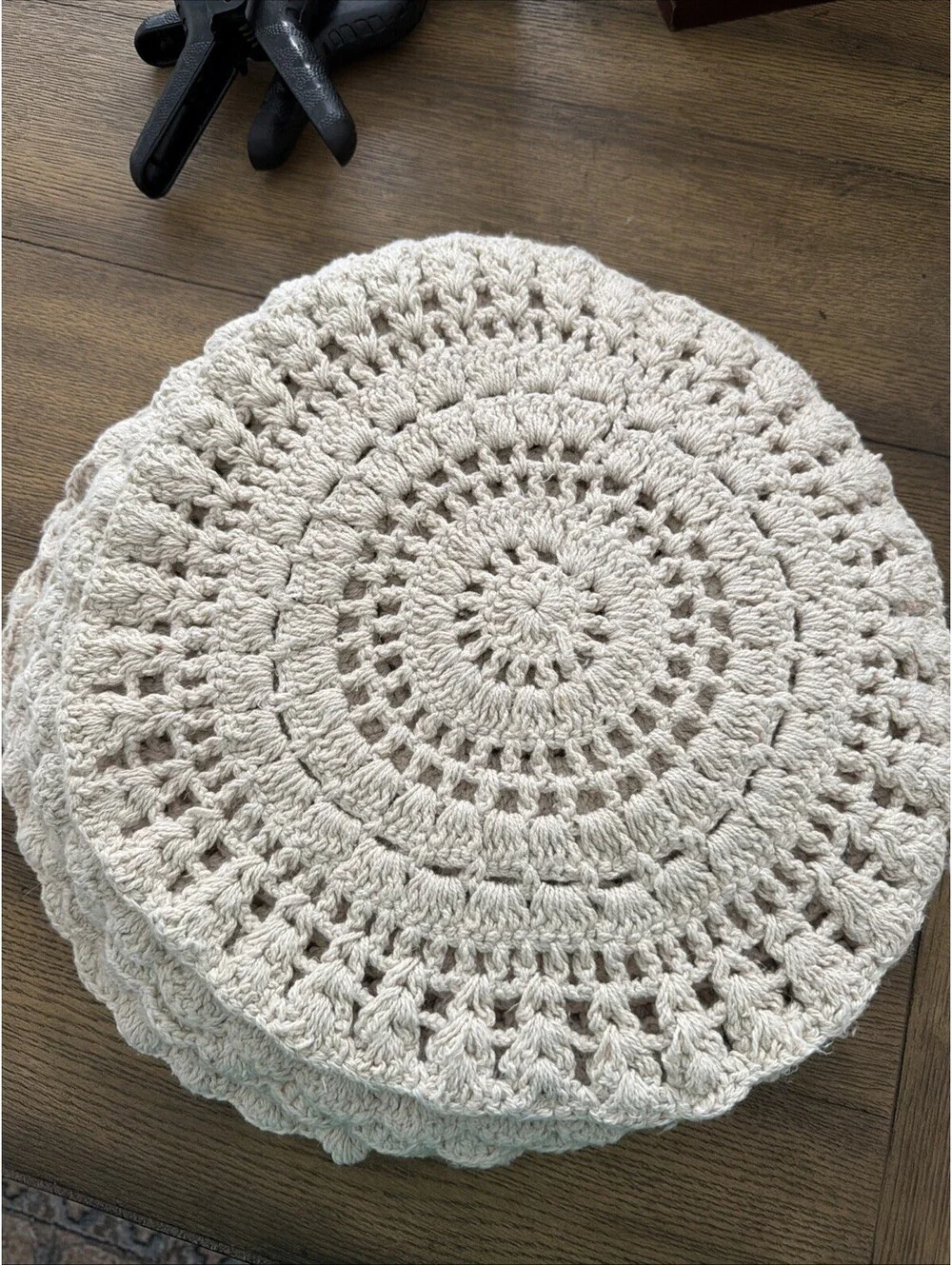 Crocheted Style Round Table Chargers 13.5” Lace Placemats Cream - Set of 9 - EUC